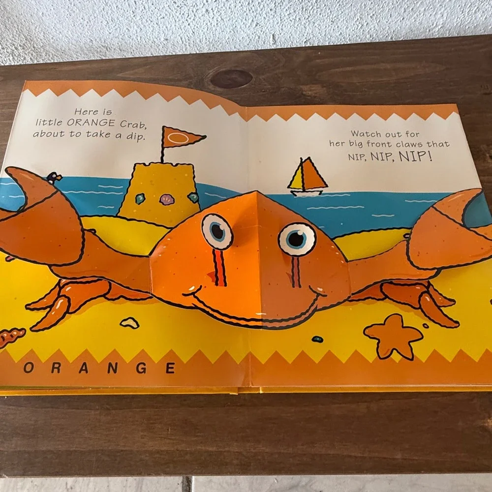 Vintage 2003 Snappy Little Colors Pop-Up Fun Hardcover Book Happy Snappy